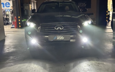 Infiniti QX70 — установили Bi Led модули Aozoom K 3 Dragon Night, полировка и бронирование фар, установка StarLine S96