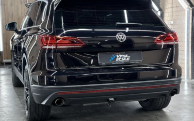 Volkswagen Touareg — полировка кузова и нанесение керамического состава