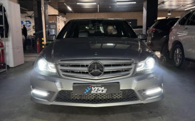 Mercedes C200 w204 — установили bi-led модули Aozoom K3 Dragon Knight