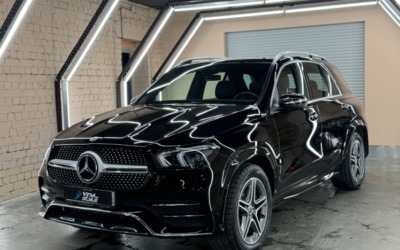 Mercedes GLE 300 — полировка кузова, бронирование полиуретановой пленкой, нанесение керамики, передние коврики