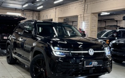 Бронирование кузова автомобиля Volkswagen Teramont X 2024 года полиуретановой пленкой