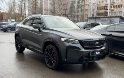 Шумоизоляция салона и бронирование матовой полиуретановой пленкой — автомобиль Knewstar 001