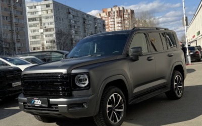 Бронирование кузова нового Haval H9 матовой полиуретановой пленкой, перешив руля с изменением анатомии