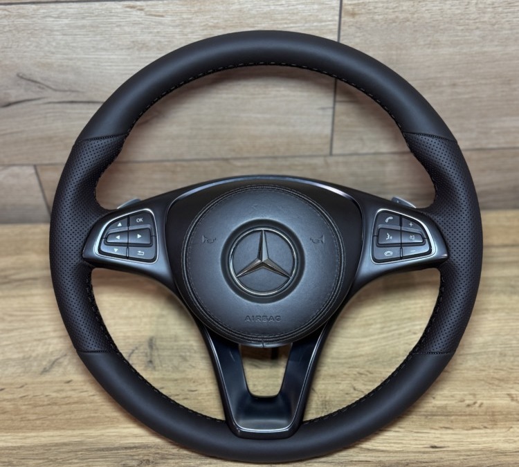 Перешили руль на Mercedes GL под оригинал в натуральную кожу шоколадного оттенка