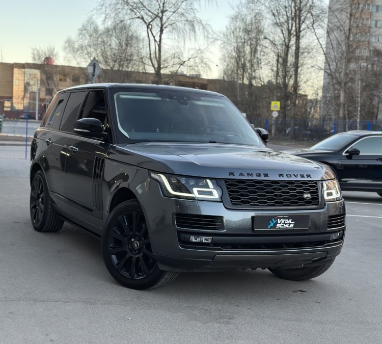Range Rover — бронирование кузова цветной полиуретановой пленкой