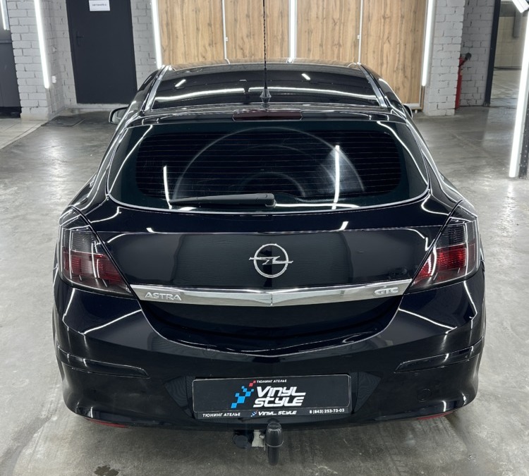 Полировка кузова и нанесение керамики — автомобиль Opel Astra H