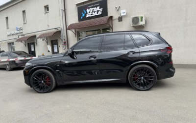 BMW X5 — сделали занижение на -3,5 см с использованием спортивных пружин H&R