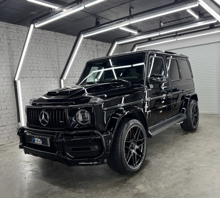 Mercedes Benz G-класса — полировка кузова, покраска дисков, порогов, накладок, нанесли керамический состав на кузов