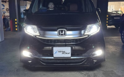 Honda Stepwgn — установка би-лед модулей, замена ламп в птф на светодиодные