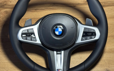 Перешили руль от BMW X7 с использованием натуральной кожи