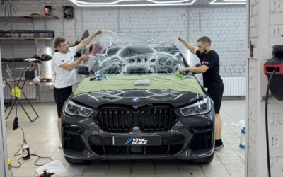 Бронирование фар и лобового стекла BMW X6