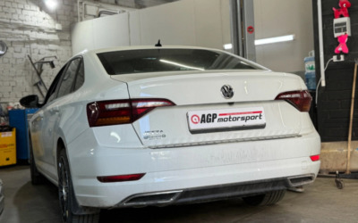 Volkswagen Jetta на изменении звука выхлопа