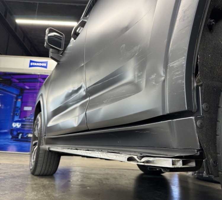 Ремонт вмятин без покраски на кузове автомобиля Haval H9