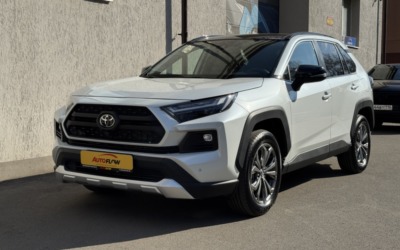 Привезли из Китая для клиента Toyota RAV 4 — 2.0, 171 л.с. на полном приводе