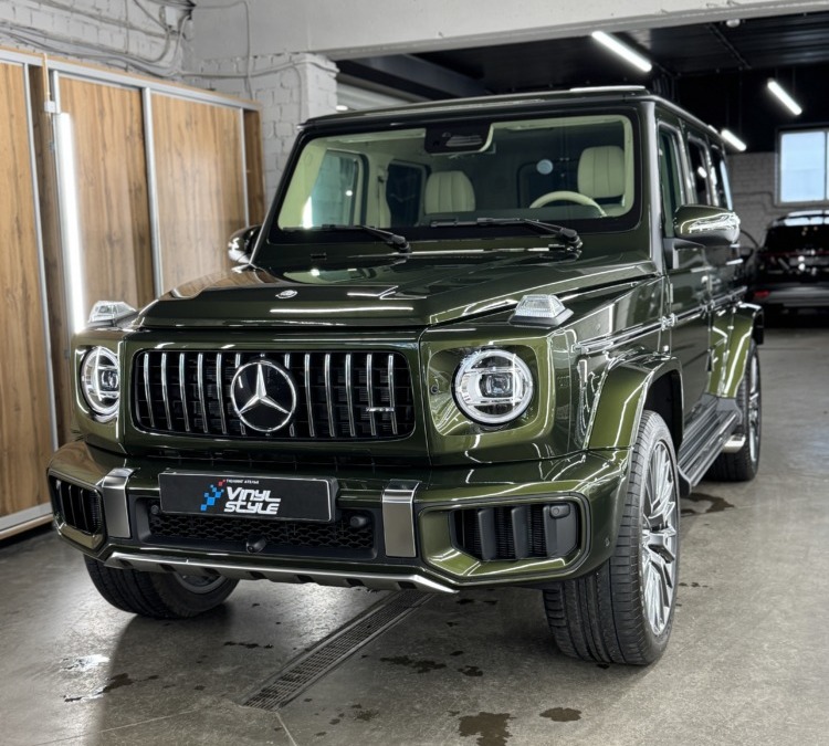 Бронирование кузова Mercedes G-class глянцевой полиуретановой плёнкой