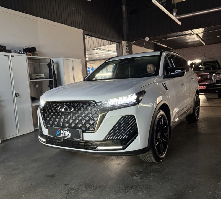 Установка специального комплекта biled модулей на автомобиль Chery Tiggo 7 Pro Max