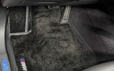 Отшили ворсовые ковры в салон BMW X6