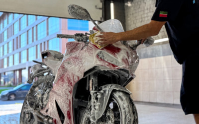Детейлинг мойка мотоцикла Ducati