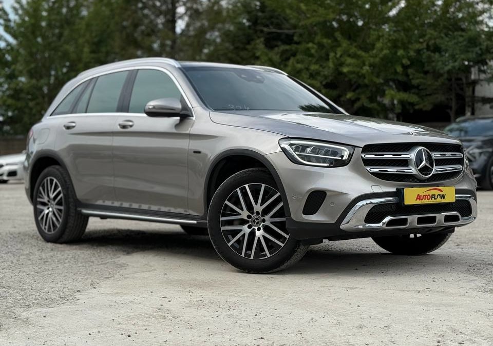 Подобрали и выкупили автомобиль Mercedes GLC 300e 2021 года из Южной Кореи