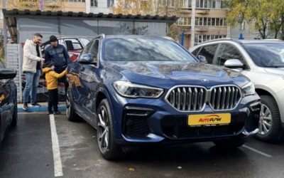 Привезли BMW X6 40i 2022 года из Южной Кореи с пробегом  33 000 км