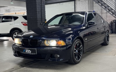 BMW E39 — полировка кузова, нанесение керамики, перетяжка руля