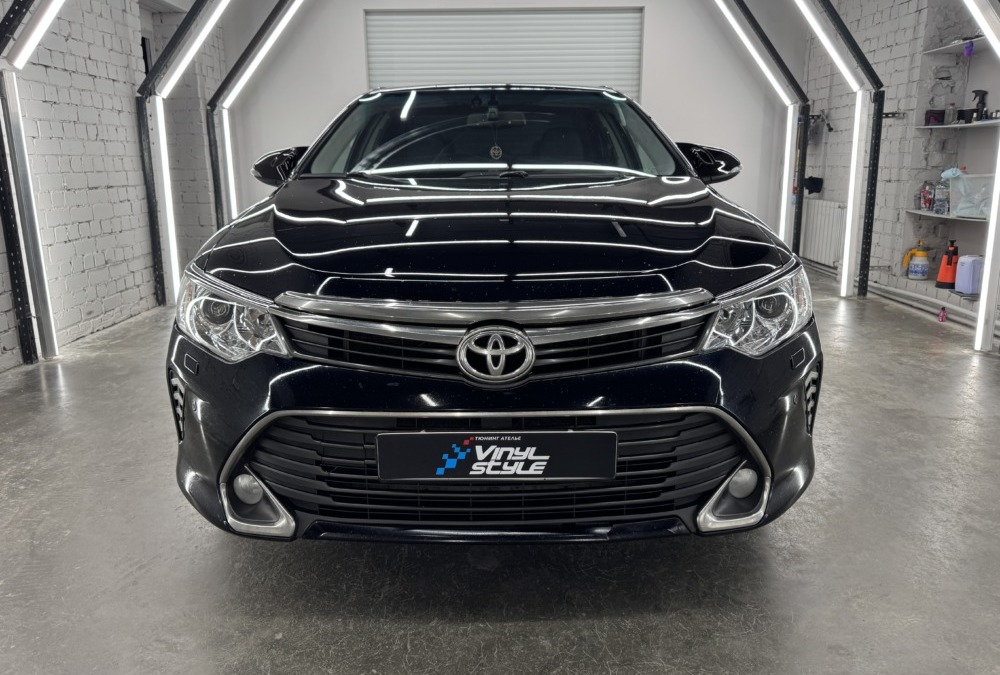 Toyota Camry — полировка кузова автомобиля и нанесение керамики