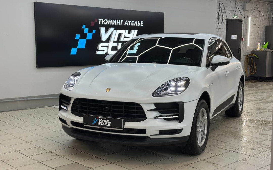 Porsche Macan — бронирование кузова полиуретановой пленкой