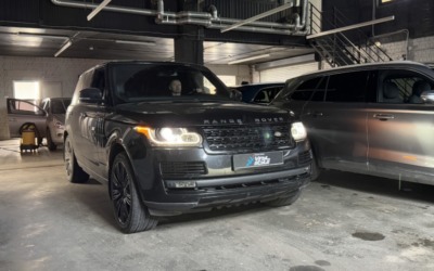 Range Rover Vogue 2013 года — установка билед-модулей Aozoom K3 Dragon Knight