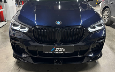 BMW X5 2022 года — установка biled модулей, покраска масок фар, бронирование