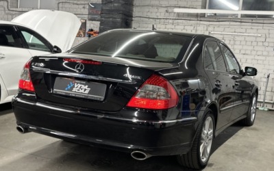 Mercedes E200 W211 — установка головного устройства Teyes CC3 2K