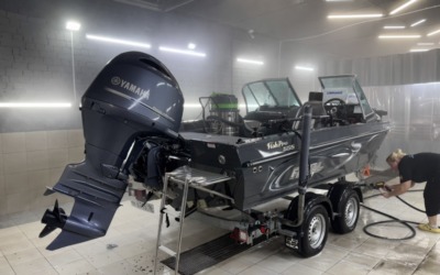 Мойка катера после закрытия сезона