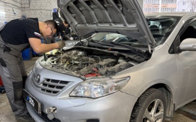 Toyota Corolla — техническое обслуживание авто, замена свечей зажигания, приводного ремня, топливного фильтра