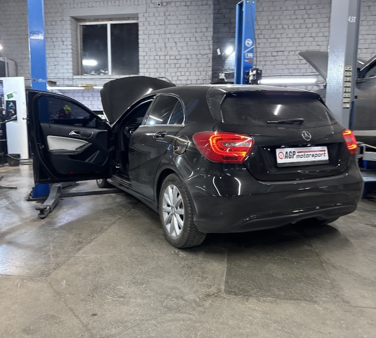 Чип-тюнинг Mercedes Benz A180 — 175 л.с, 310 Н.м