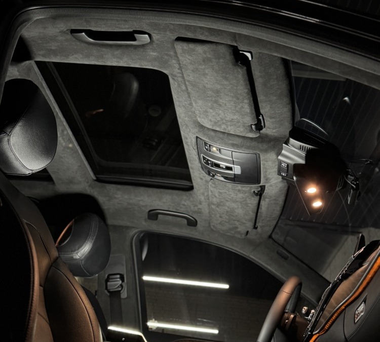 Mercedes GLE — перешив потолка и перешив руля