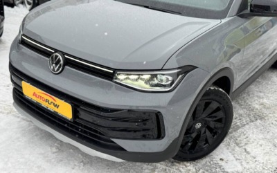 В продаже новые Volkswagen Tharu XR , 2025 г.выпуска, 300 TSI, 1.5АМТ (160 л.с.)