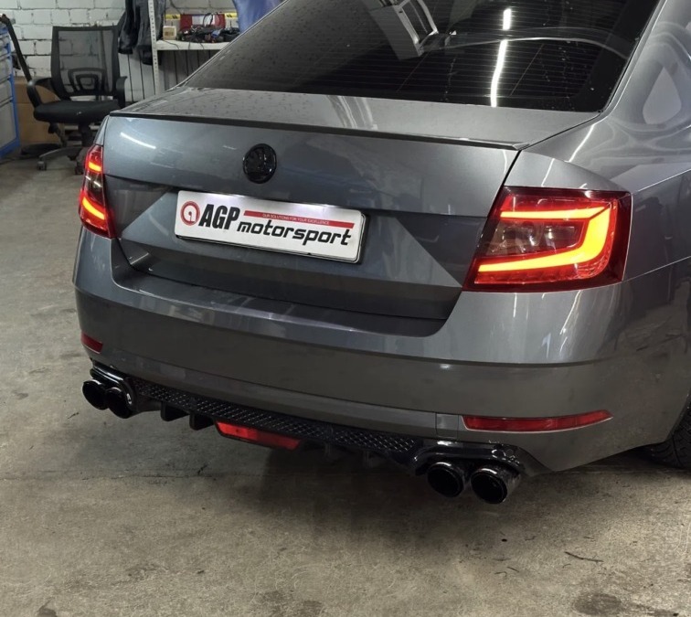 Skoda Octavia — установка даунпайпа Deikin и раздвоении выхлопа