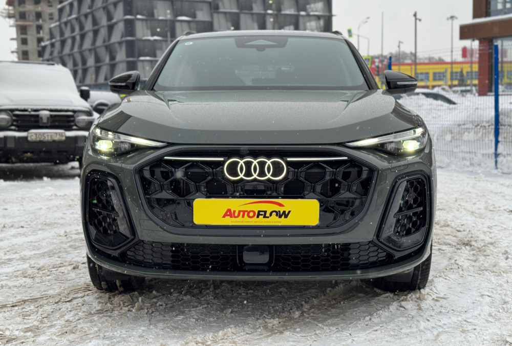 В продаже Audi Q5 40 TFSI Quattro 2025 года выпуска — 6 990 000 рублей до конца января 2026