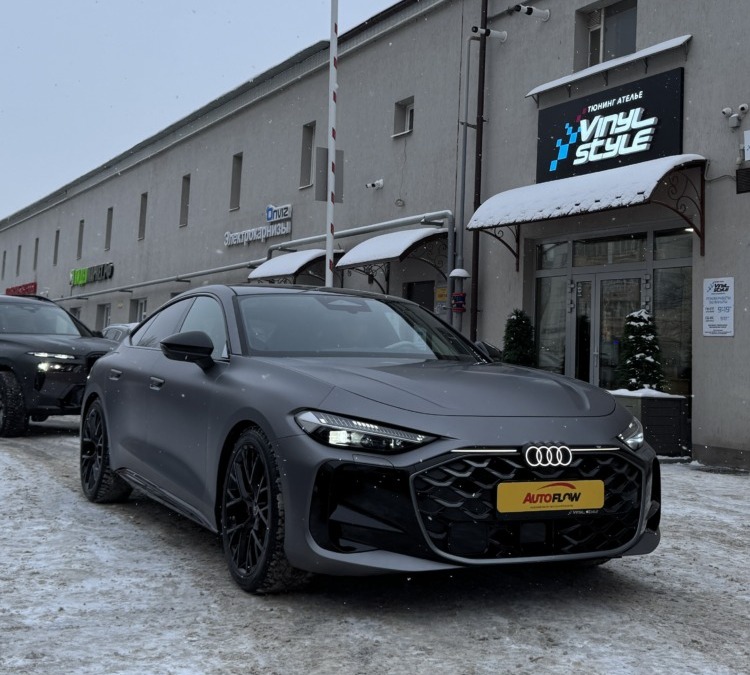 Выдача новой Audi A5L 40 TFSI quattro 2.0 S tronic (204 л.с.)