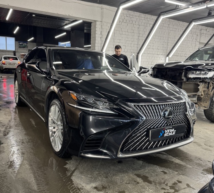 Lexus LS 500 — установка акустической системы на компонентах Audison