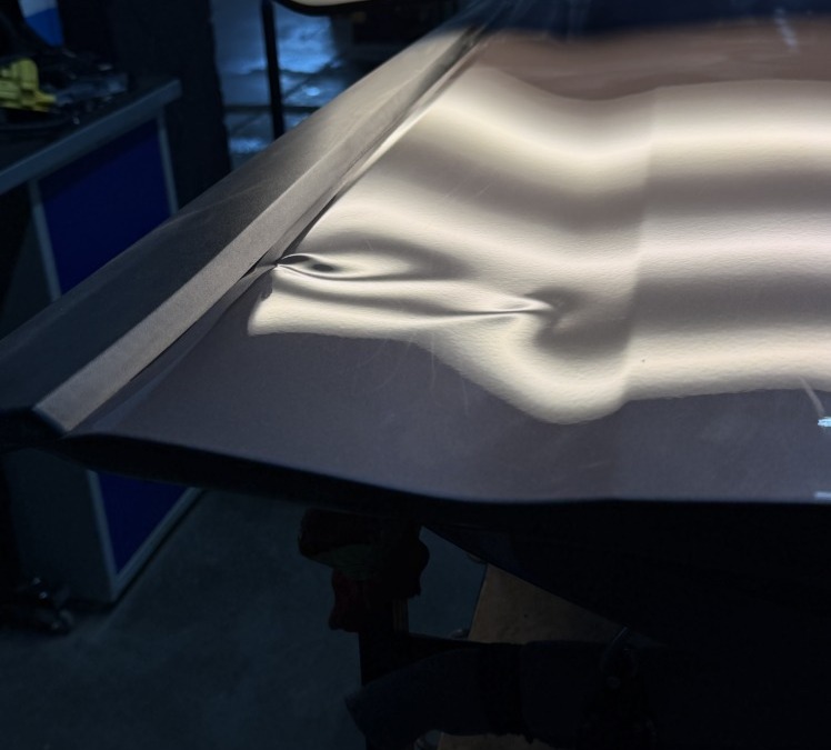 Ремонт вмятины на двери Kia Rio X-Line