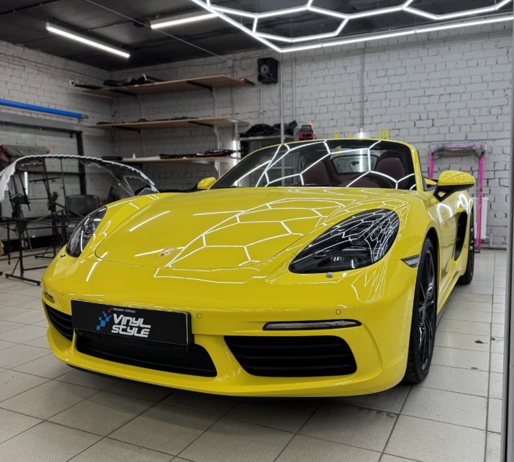 Бронирование кузова Porsche Boxster 718S полиуретановой пленкой