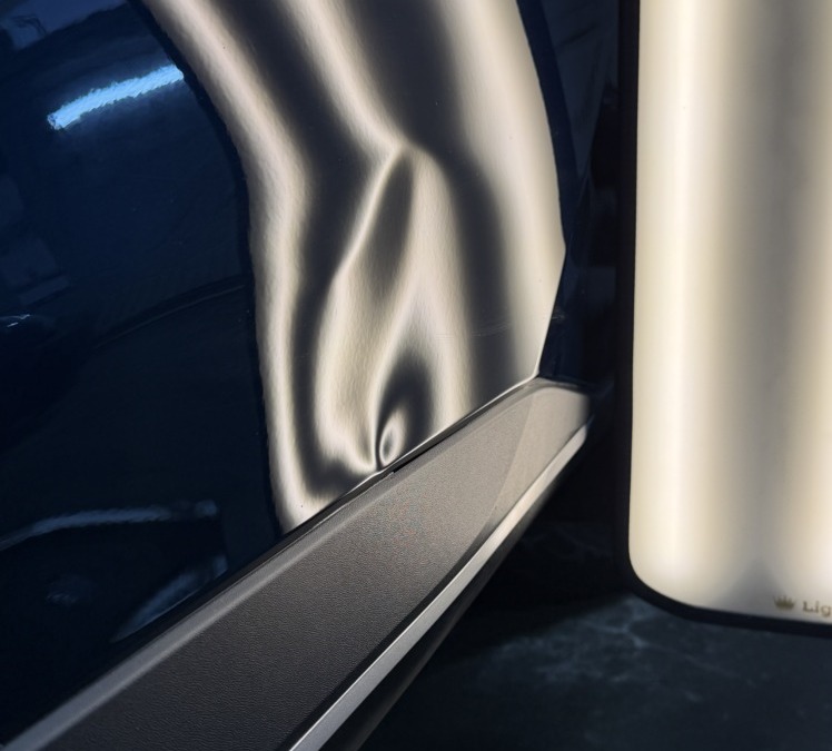 Haval F7 — ремонт сложной вмятины на двери без покраски