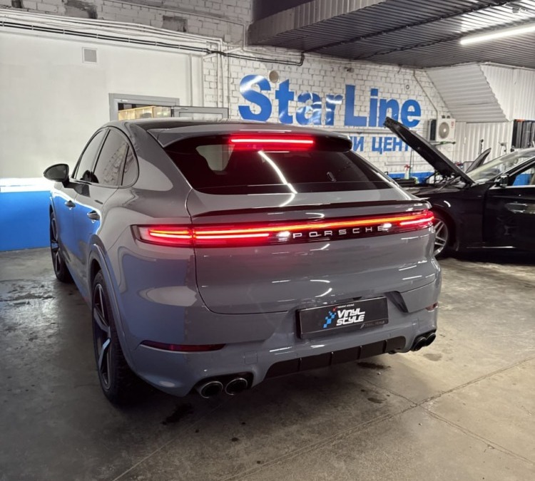 Пошив ворсовых ковров в салон автомобиля Porsche Cayenne