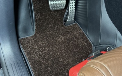 Пошив комплекта 3D ковров в составе с ворсовыми в салон автомобиля Mercedes GLS