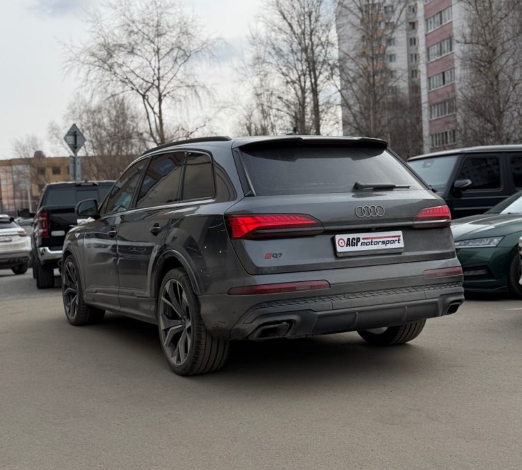 Чип-тюнинг двигателя и коробки Audi Q7 2025 года с двигателем 2.0 — Stage 1 320 л.с. / 500 Нм.