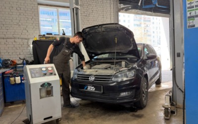 Заправка кондиционера автомобиля Volkswagen Polo
