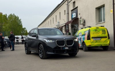 BMW X3 — забронировали кузов авто матовой полиуретановой плёнкой