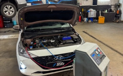 Заправка кондиционера автомобиля Hyundai