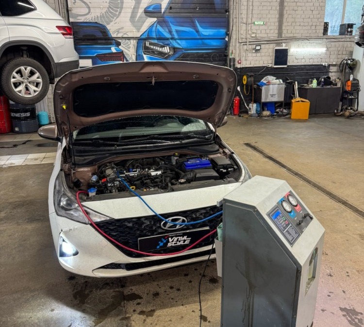 Заправка кондиционера автомобиля Hyundai
