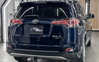 Toyota RAV4 — полировка кузова и керамика, бронирование под ручками
